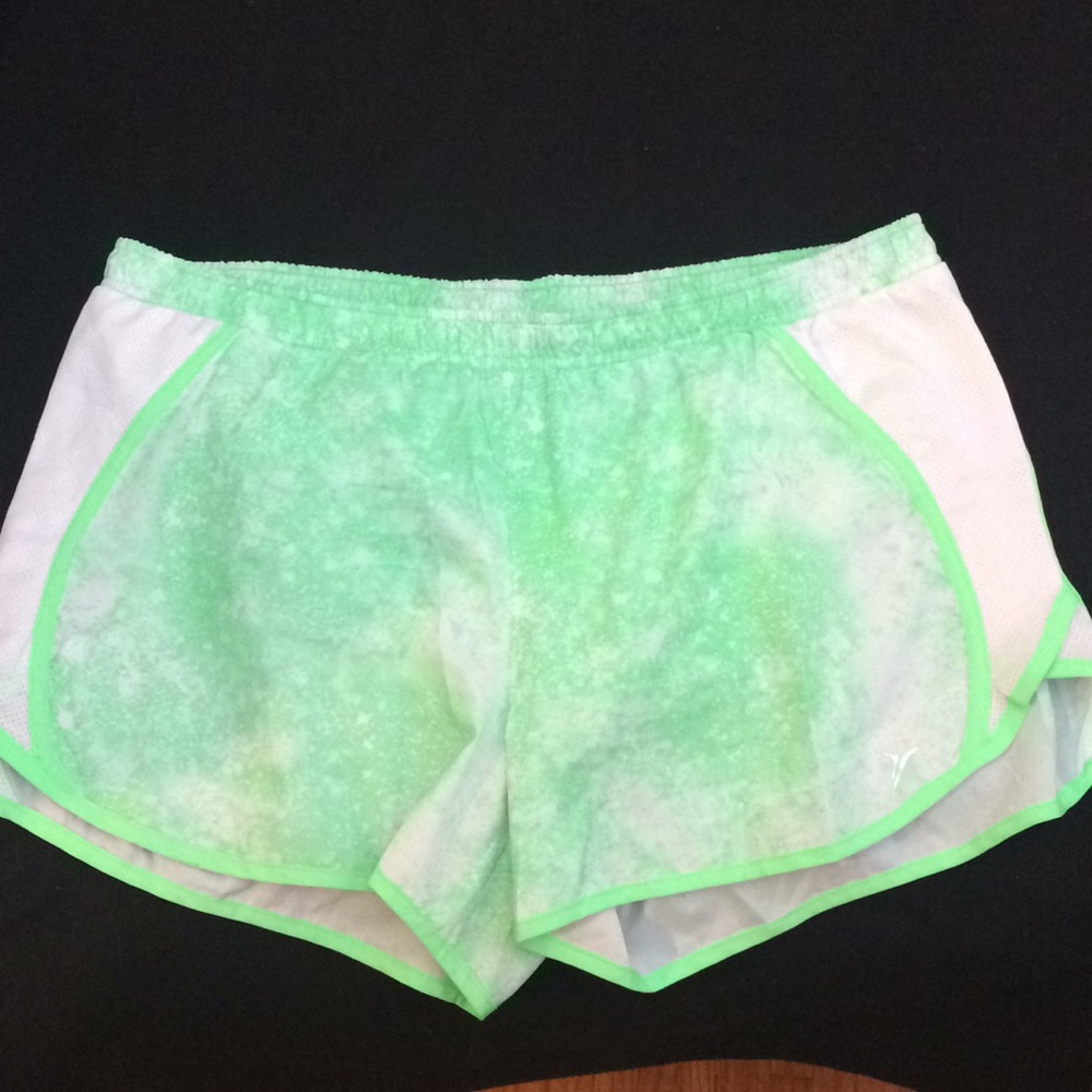 Athletic shorts